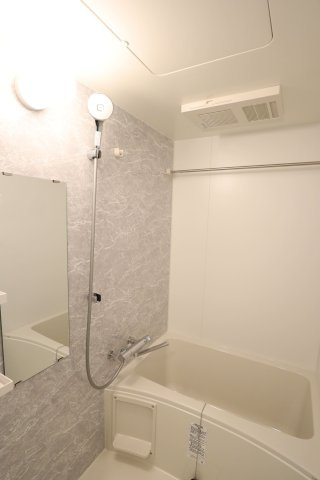 S-RESIDENCE江坂Libleの浴室