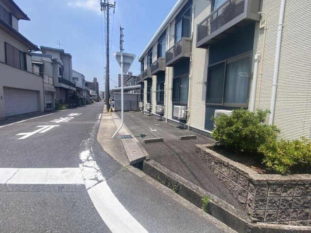 レオネクスト池場のその他