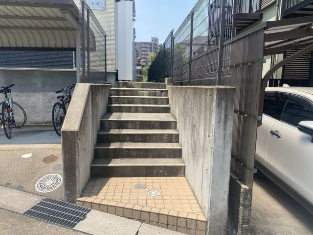 レオネクスト池場のその他
