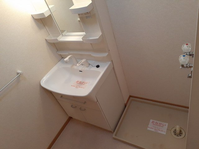 アロッジオ・アルバの洗面所