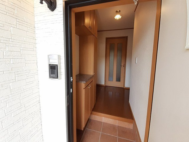 アロッジオ・アルバの玄関