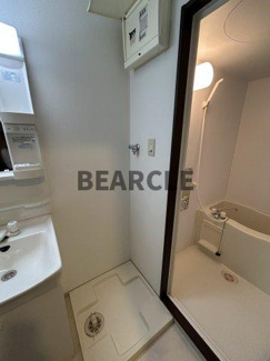 【洗面所】 | グランシティレジデンス京都駅前　（旧：GARNET RESIDENCE 七条河原町） | コンパクトで使いやすい洗面所