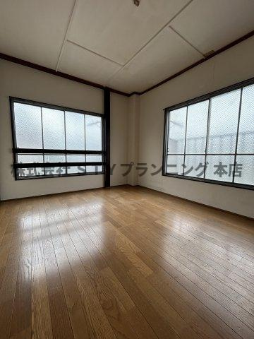 仲介手数料0円！荻須マンションの洋室