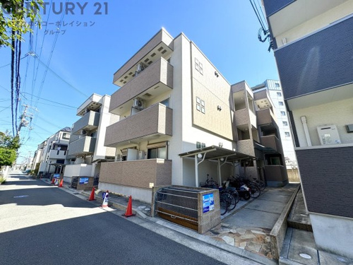 オートロック・防犯カメラ付きで安心です！