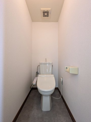 メゾン和白丘のトイレ