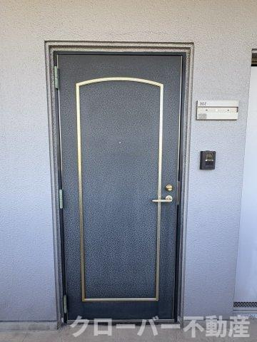 スカイハイの玄関