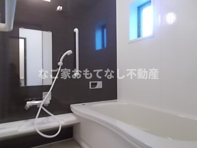 【その他】 | ハートポーズ（Heart　Pose）
