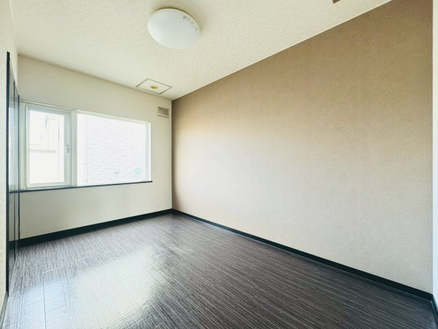 【洋室】 | フォーユー三愛