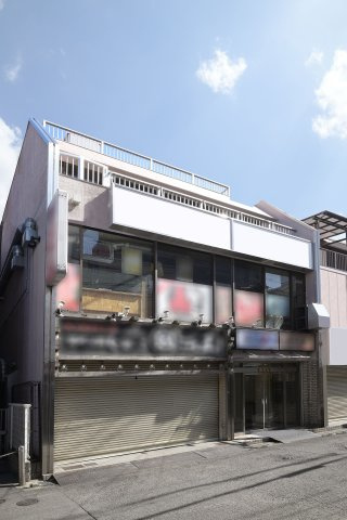 天佑ビルの外観