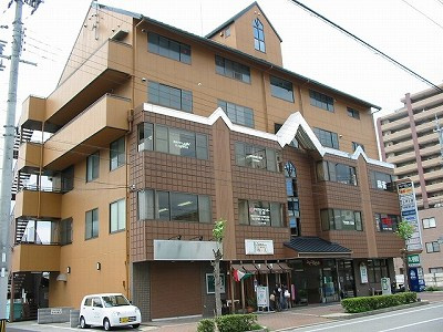 ユマニティビル
