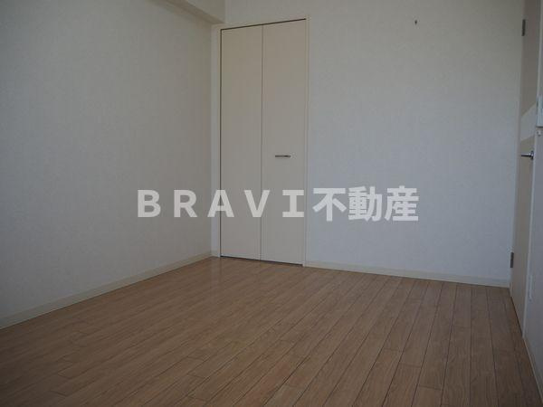 エーデル深江橋　BRAVI不動産の寝室