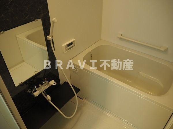エーデル深江橋　BRAVI不動産の浴室