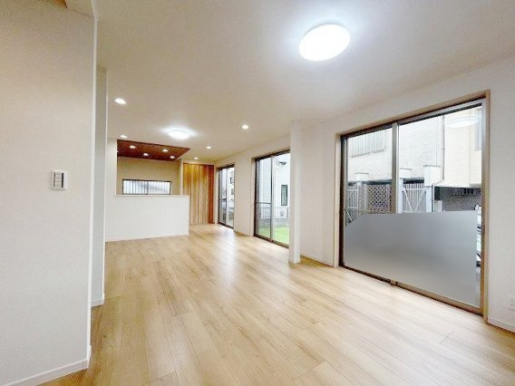 戸建 西東京市泉町４丁目の居間・リビング