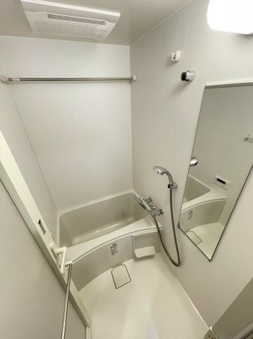 パークアクシス丸の内　名古屋市賃貸　仲介手数料無料の浴室