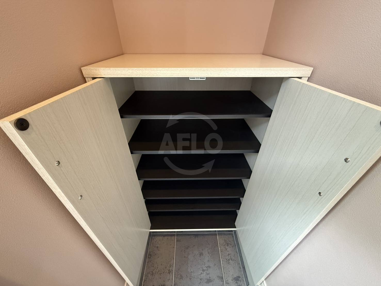 三軒家東 貸戸建の収納|三軒家東 貸戸建　シューズボックス