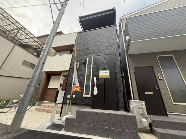 三軒家東 貸戸建のエントランス