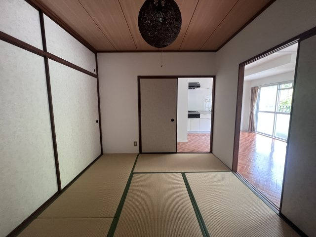 ソリッソ有馬の子供部屋