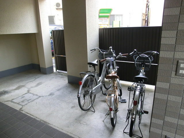 グランエスポワールのその他共用部分|自転車置き場あります