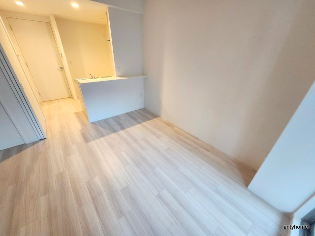 セレニテ本町リアン　仲介手数料無料の寝室