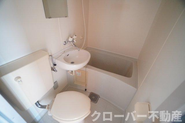 オークプラザの浴室