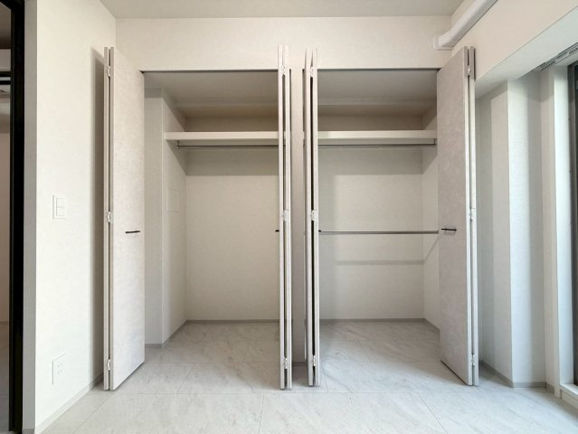 アーバネックス堺筋本町の収納