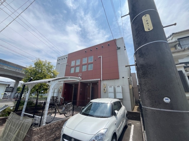 エコール正徳の駐車場
