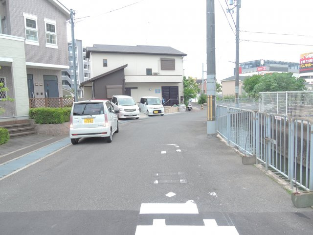 ルーセントベガの周辺