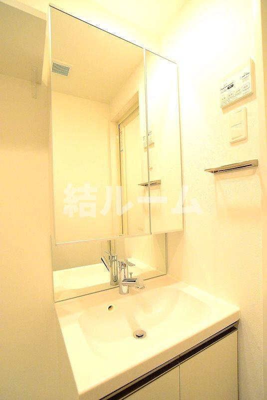 板橋区成増３丁目の賃貸マンションの洗面所