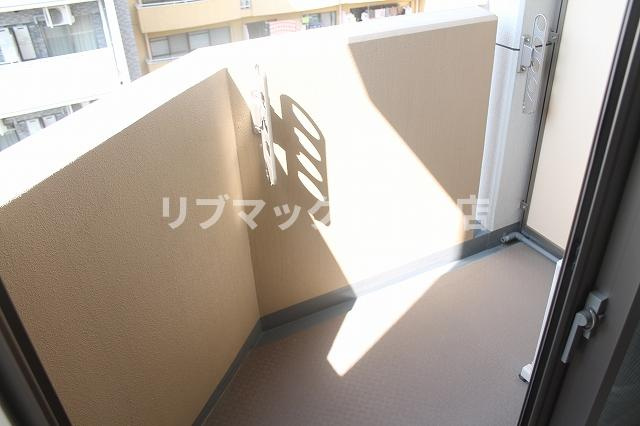 【バルコニー】