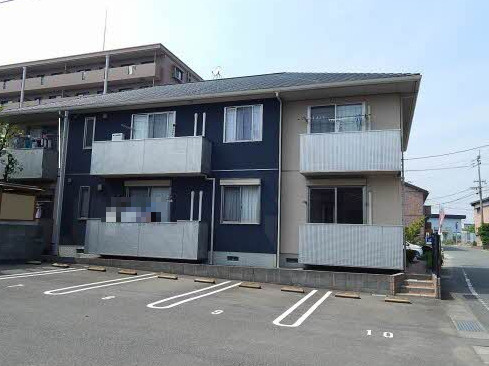 シャーメゾン新合川の駐車場