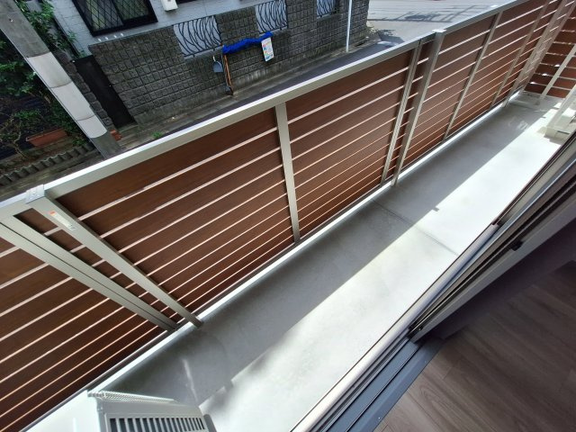 ＣＡＳＡ　ＦＵＪＩＭＩのバルコニー