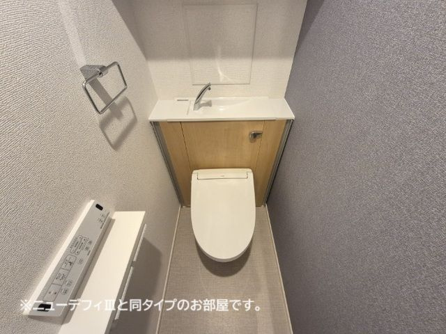 【トイレ】ルーチェフルサワＧＪ
