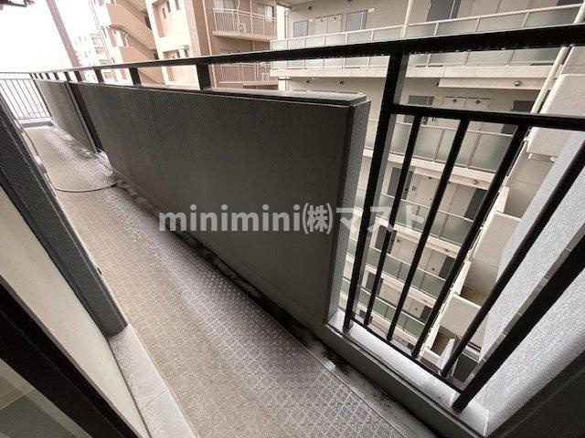 グランドメゾン松屋町のバルコニー