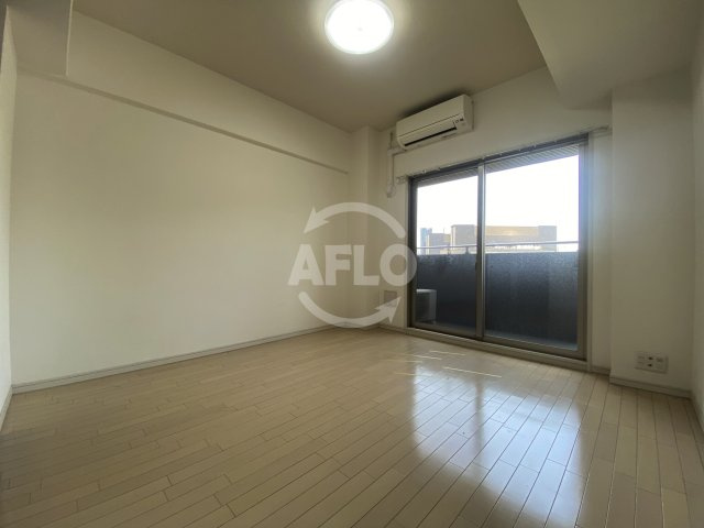 S-RESIDENCE福島Luxeの居間・リビング|S-RESIDENCE福島Luxe（エスレジデンス福島ラグゼ）　洋室