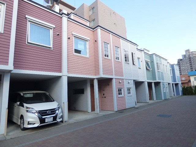 ＤＯＬＥＴＡ山鼻Ｂ