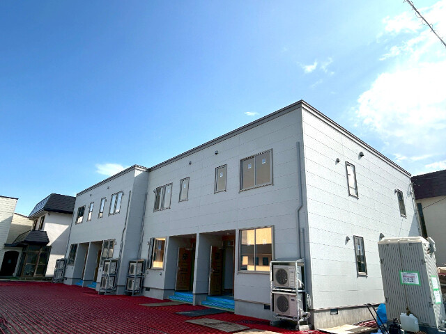 青森市岡造道２丁目のアパート