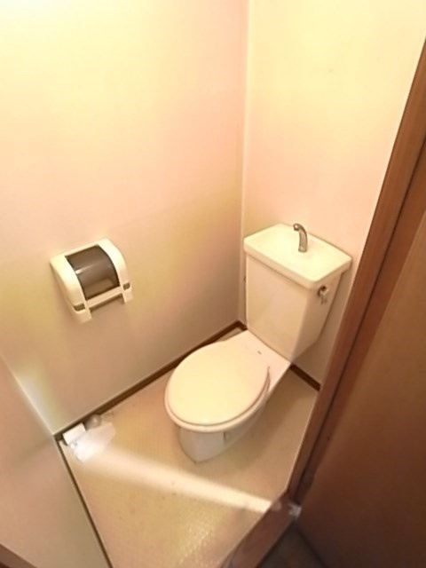 ゴーティ甲子園1番館のトイレ