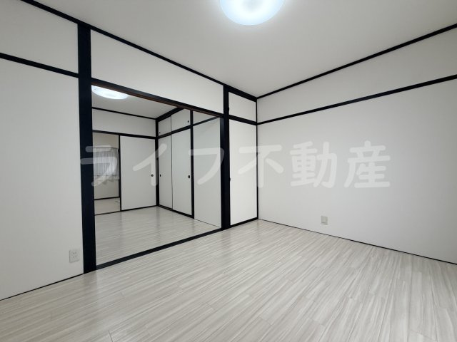 サイレンスハイムの居間・リビング|こちらの居間で趣味の時間をお楽しみください