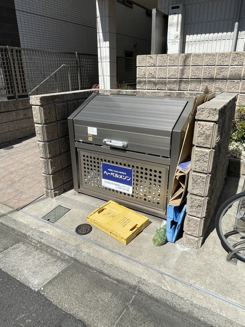 メゾン　ヴァンベールのその他共用部分|★入居者専用ゴミストッカー★