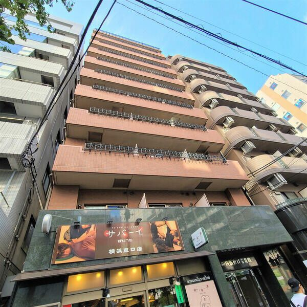 パール横浜東口壱番館の外観