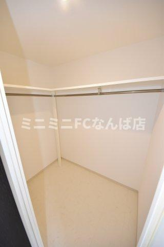 アプリーレ堺筋本町の収納