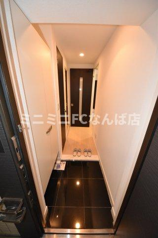 アプリーレ堺筋本町の玄関