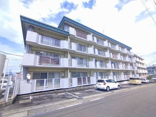 グリーンハイム三陽の外観