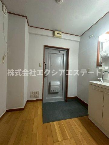トーカイプラザ　壱号館の居間・リビング