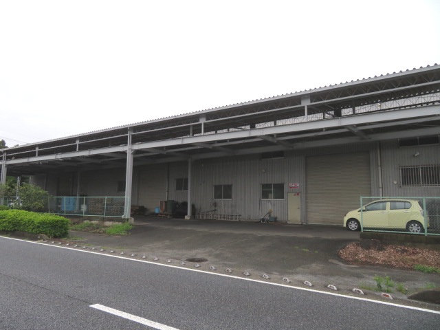 入間市大字上藤沢の倉庫