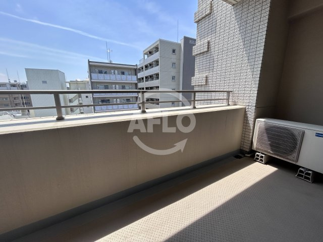 アパートメンツ江坂のバルコニー|アパートメンツ江坂　バルコニー
