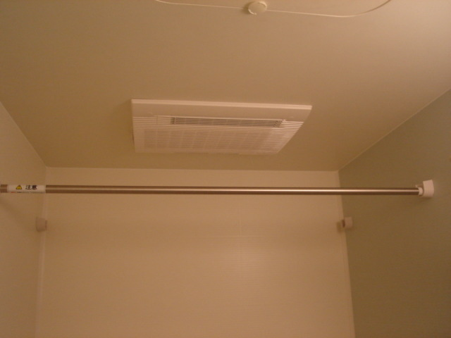 アンジュのその他|浴室乾燥機