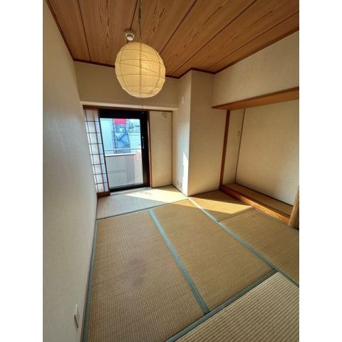 熊本市中央区水道町の賃貸マンションの和室