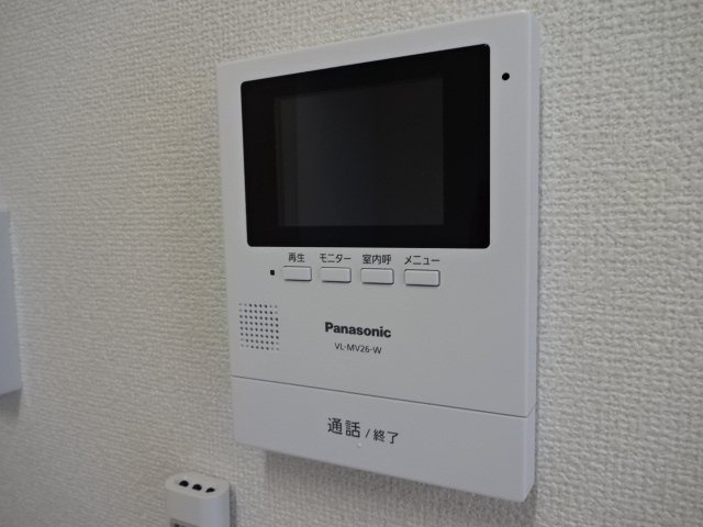 エバーハイツ泉の内装|カメラ付インターホン