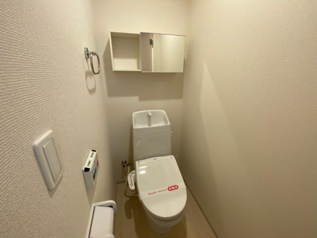 メルヴェーユ川内のトイレ|シャワー付トイレ